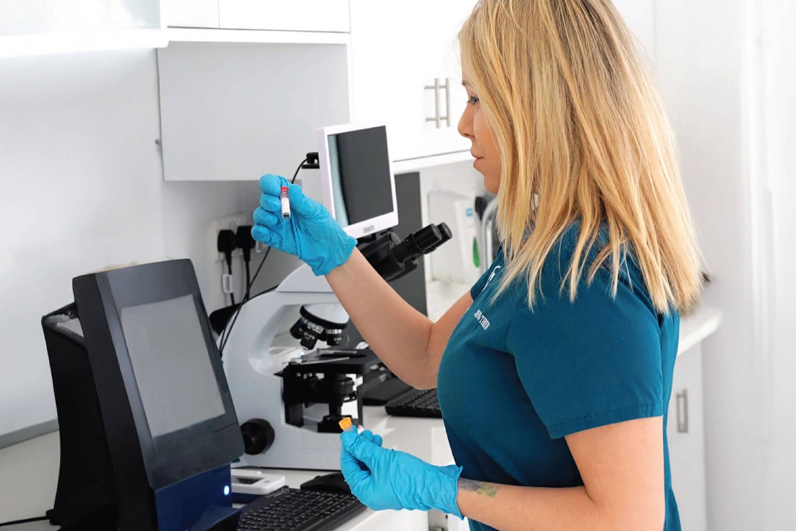 Diagnostics Lab 1 Veterinary Treatment Dubai